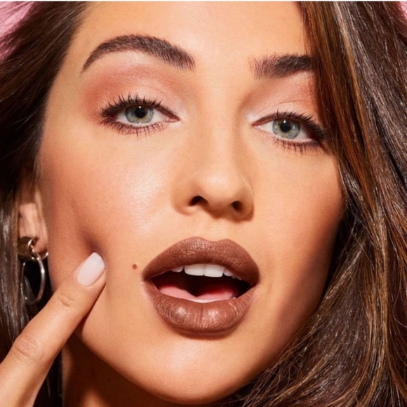 Buxom Full Force Plumping Lipstick - Picture 8 of 13